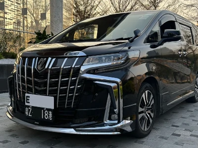 澳門跨境8人車|預約及接送服務